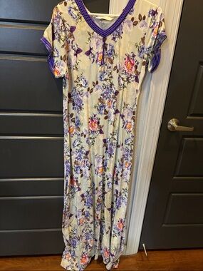 Floral V-Neck Maxi Dress in Purple and Cream
